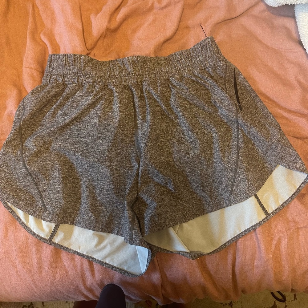 SIZE 14 5 in TRACK THAT LULULEMON SHORTS